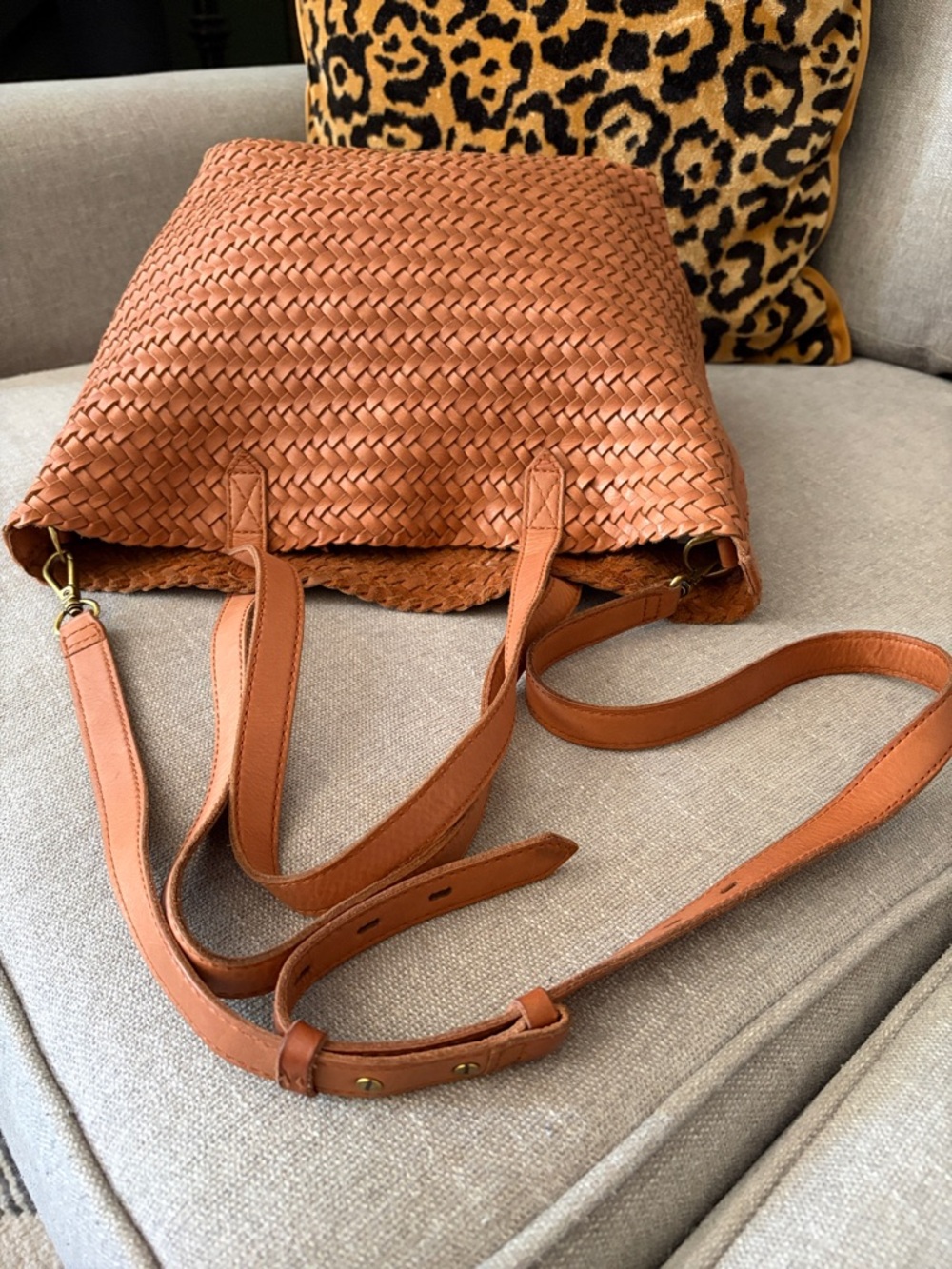 Madewell Woven Leather Tote in Tan - Picture 5 of 9